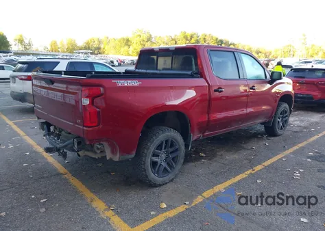 2021 Chevrolet Silverado 1500 4Wd Short Bed Lt Trail Boss z USA, uszkodzony, nr VIN 3GCPYFED9MG211219